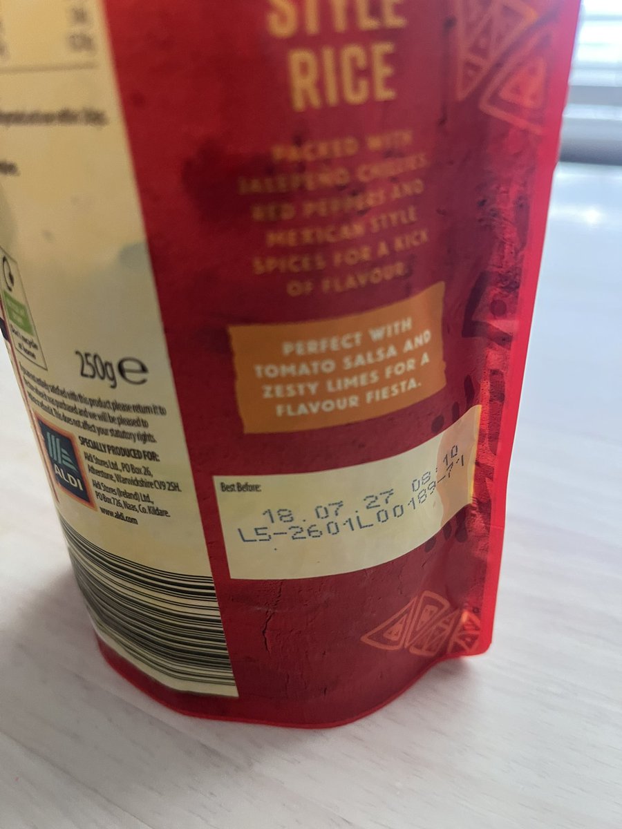 Clewsy3's tweet photo. @AldiUK Please explain this absolute disgrace. Best before 18/7/27……I dread to think what it would be like in a year’s time. Delightful. https://t.co/ERwyu714gg
