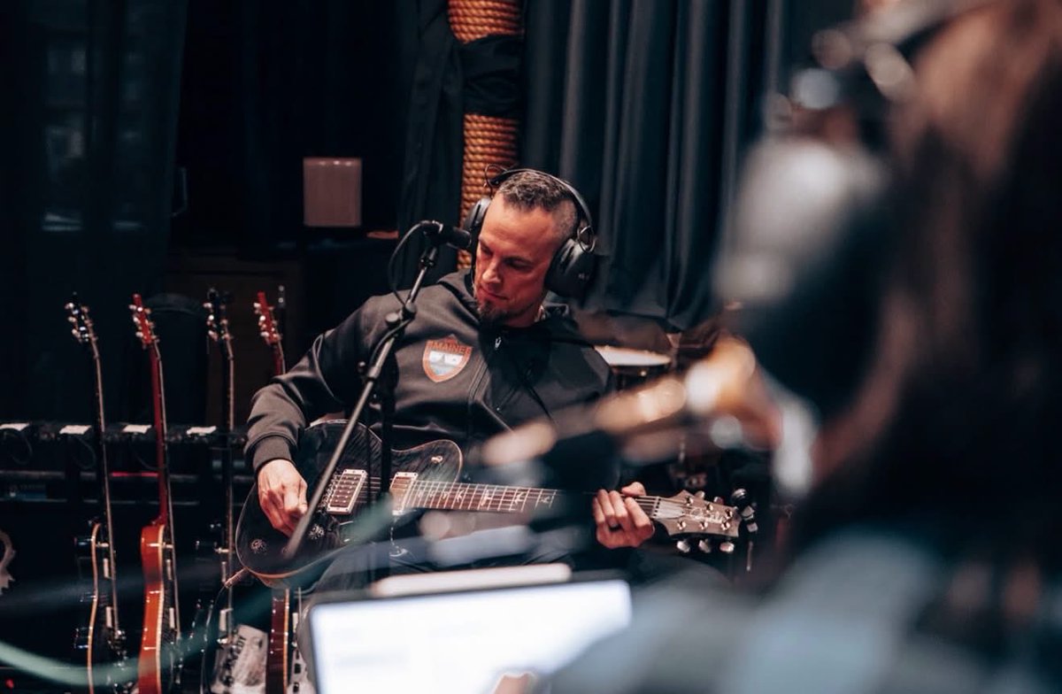 Alter Bridge tweet media