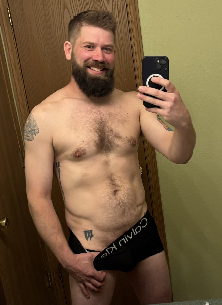 Kyleofftheclock tweet media