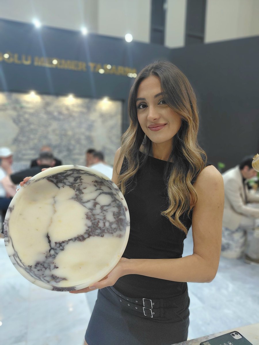 iisaseker's tweet image. I would like to thank to our top quality raw marble suppliers, for their great hospitality at International İzmir Marble Fair 2026 #marblefair #izmirfair #marble #calacattaviola