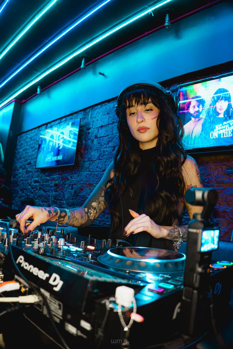 Martina Oliveira tweet media