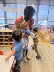 MonTechFootball's tweet image. Our guys did a great job down at head start this week reading to the kids! Nothing better than helping out with the young kids in Butte! 
#Community
#Family