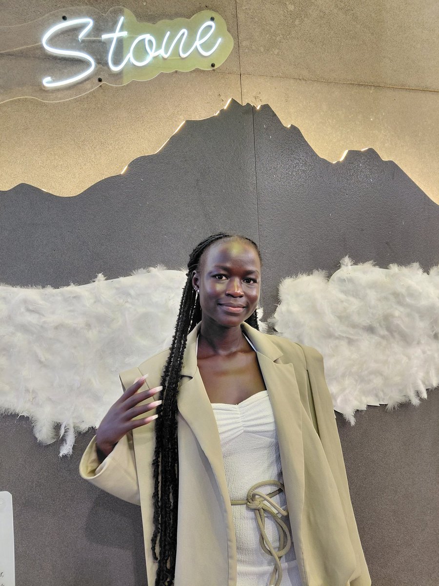 iisaseker's tweet image. In the second day of the marble fair, we visited our slab and raw marble suppliers from all around the Türkiye. #izmirmarblefair #marble #naturalstone #etsybestsellers #AmesiaStore