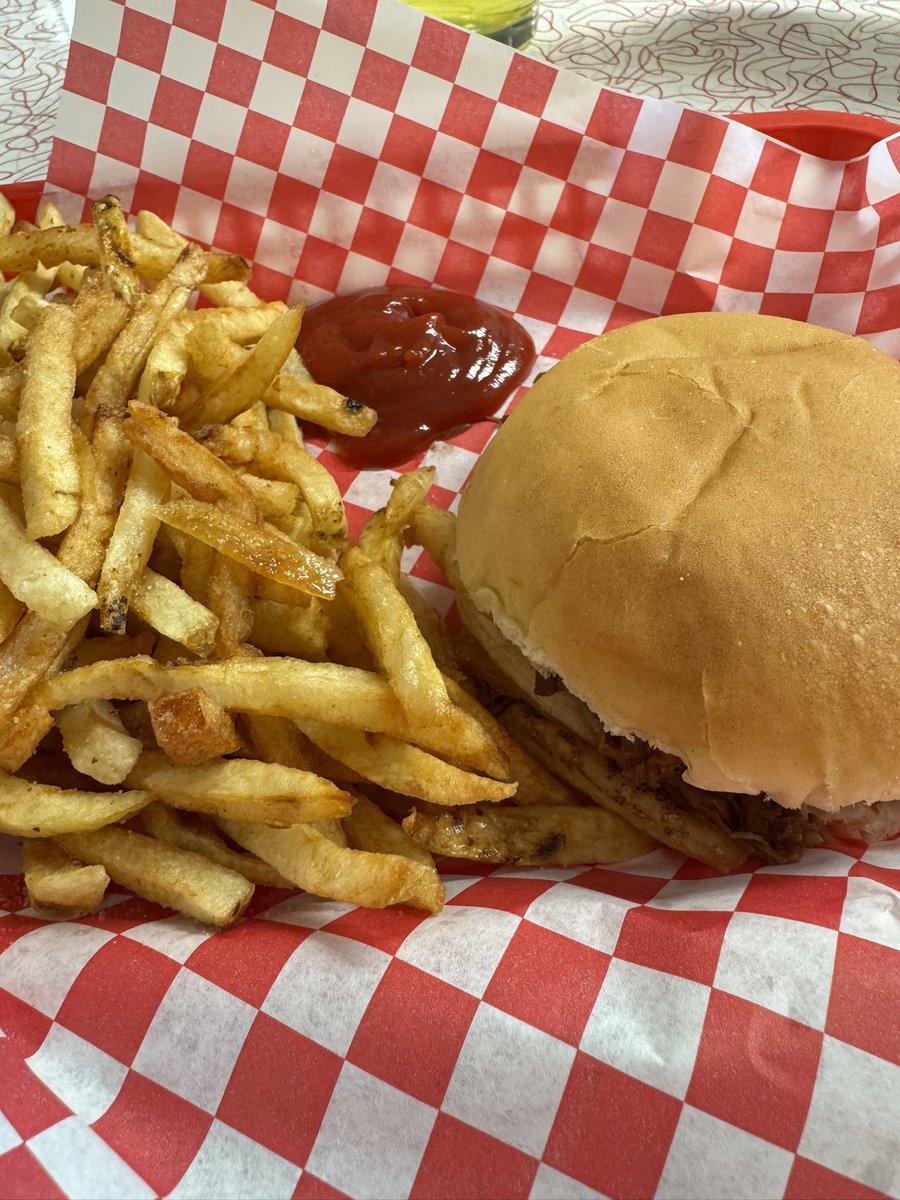 I won’t buy out the grocery store now 🐷