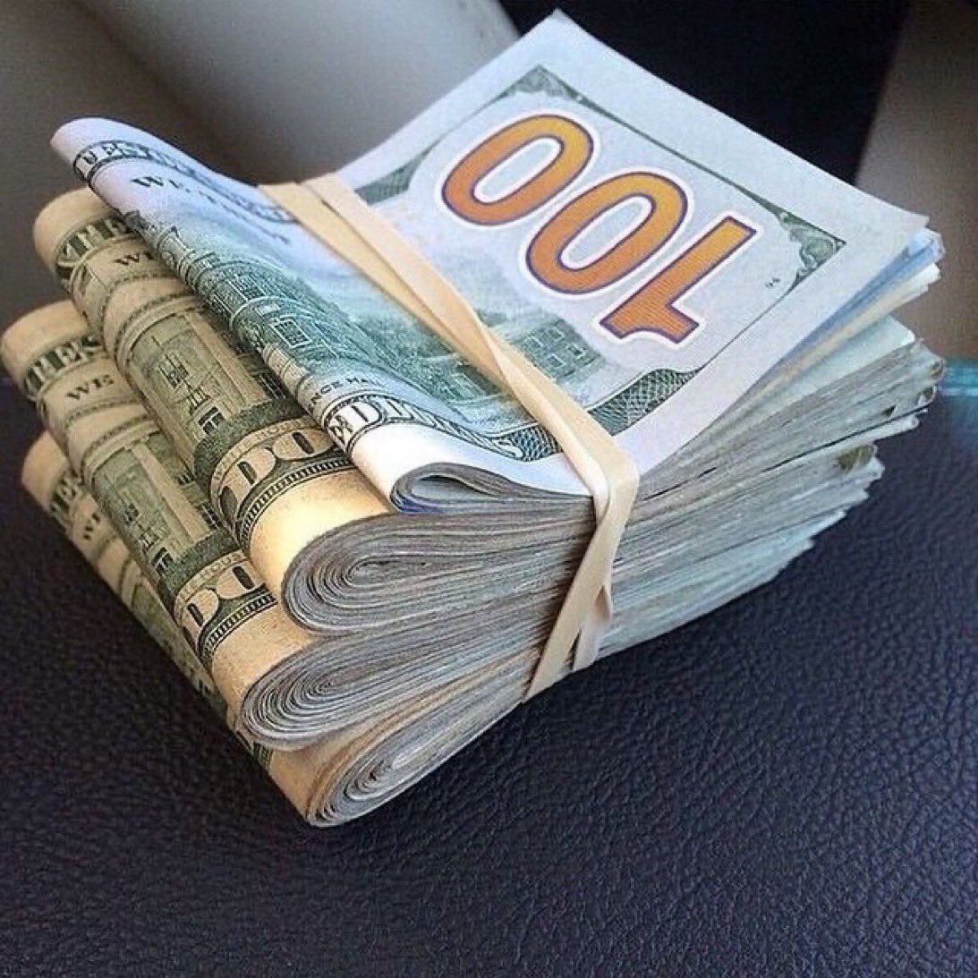 ỌBA DÉLÉKÈ  👑 tweet media