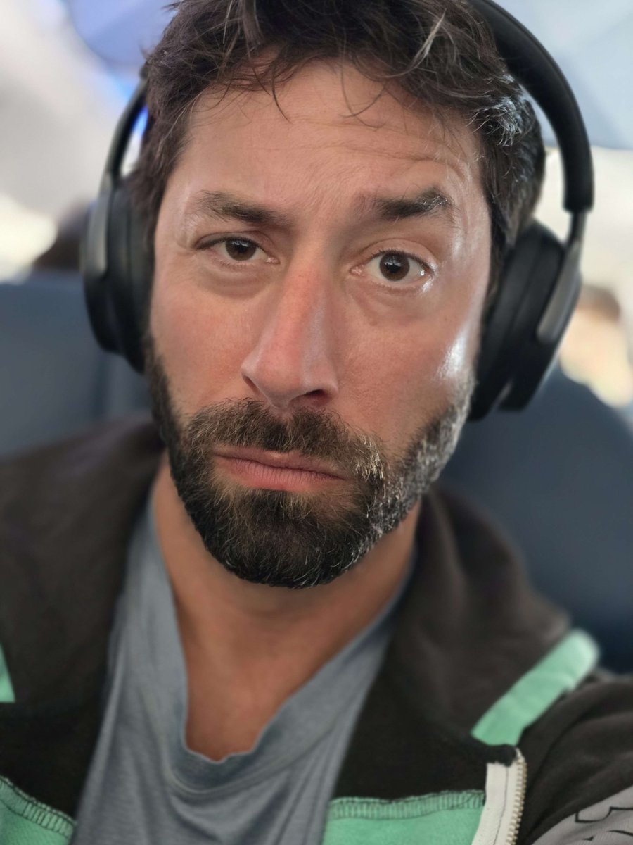 JoeZieja's tweet image. On my way to VGM Con in Minnesota for the rare appearance as just an attendee not a guest.

Looking forward to a full weekend hanging with friends listening to music and definitely not getting on stage at any point...

#voiceacting #voiceactor #voiceover #anime #gaming