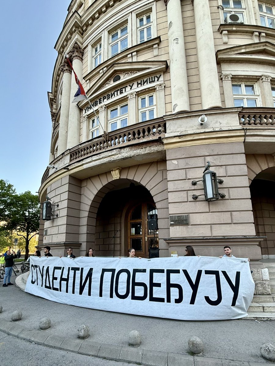 Studenti u blokadi Niš tweet media