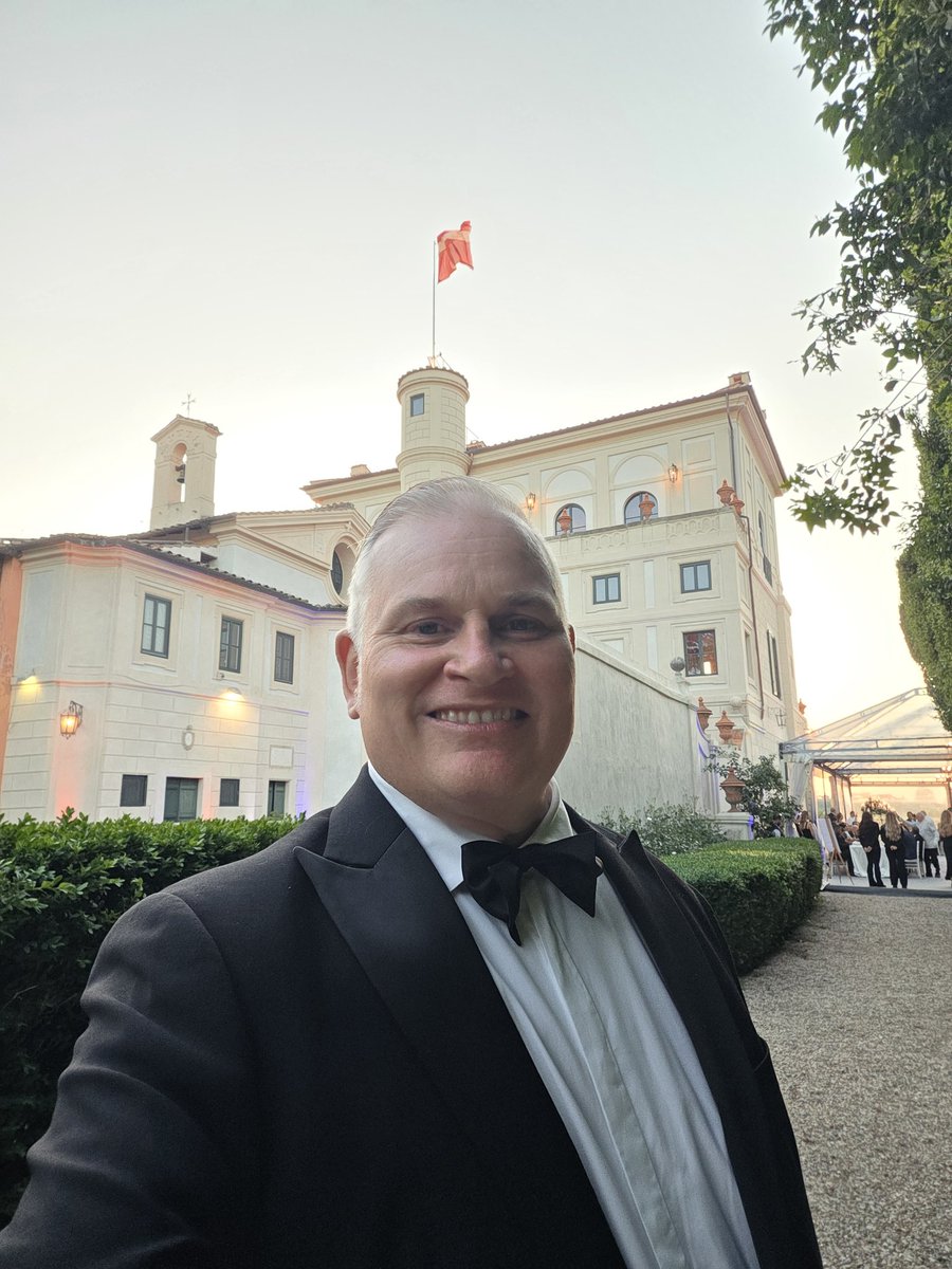 Brian Brown tweet media