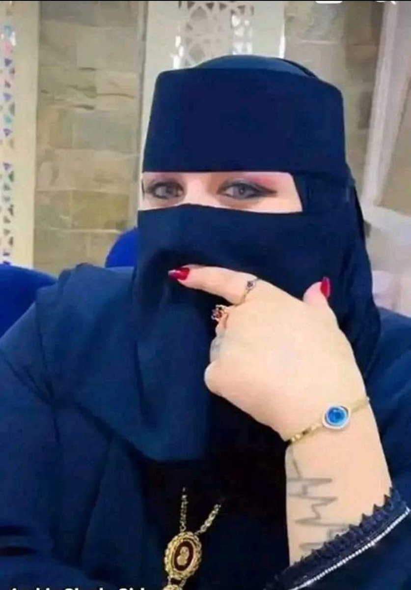 ♥أّلَمًلَکْهّـ بًتٌـوٌأّضًـعٌهّـأّء ♥{15k} tweet media