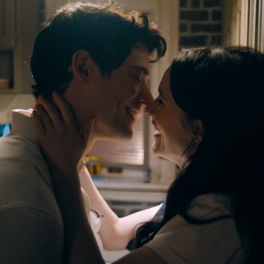 clara 🌻 tweet media