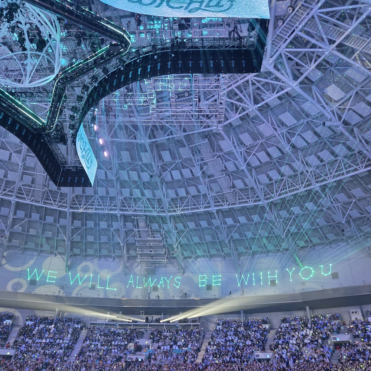 잔망윳시 tweet media