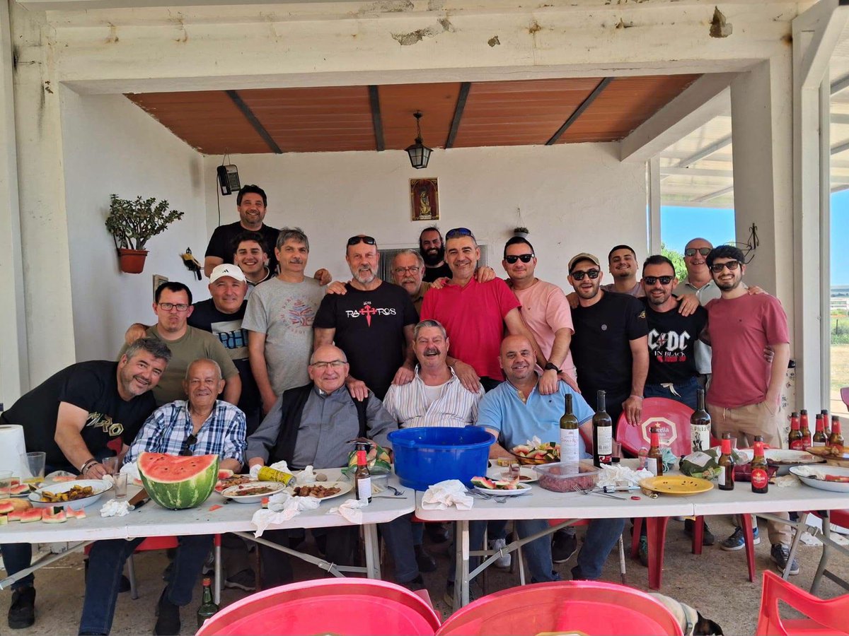 Cofradía Infantil tweet media