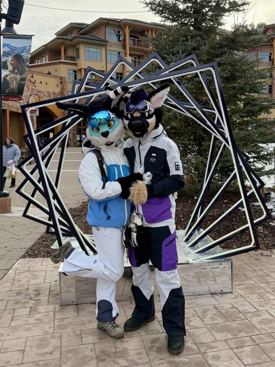 Kevlar49's tweet photo. Everyone go wish @rinzensashi a hoppy birthday! 

This sweet bunny means the world to me ❤️ https://t.co/0Zzg9ERrbH