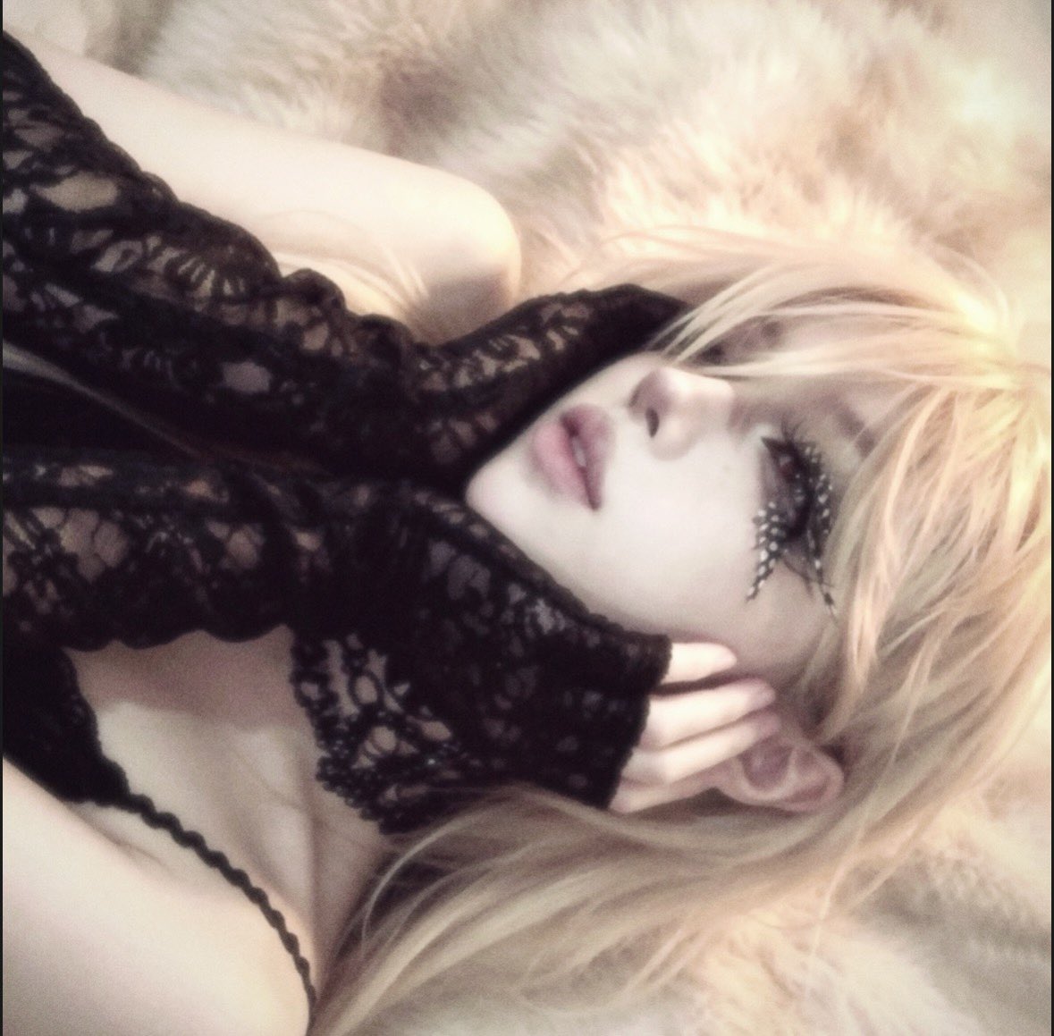 INVIDIA. tweet media