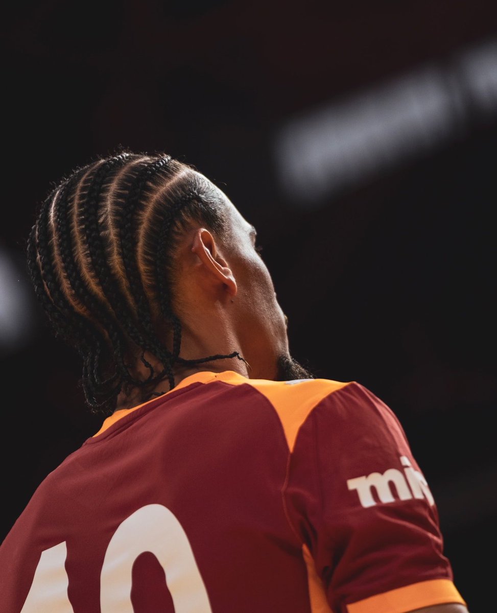 Yellow & Red Report tweet media