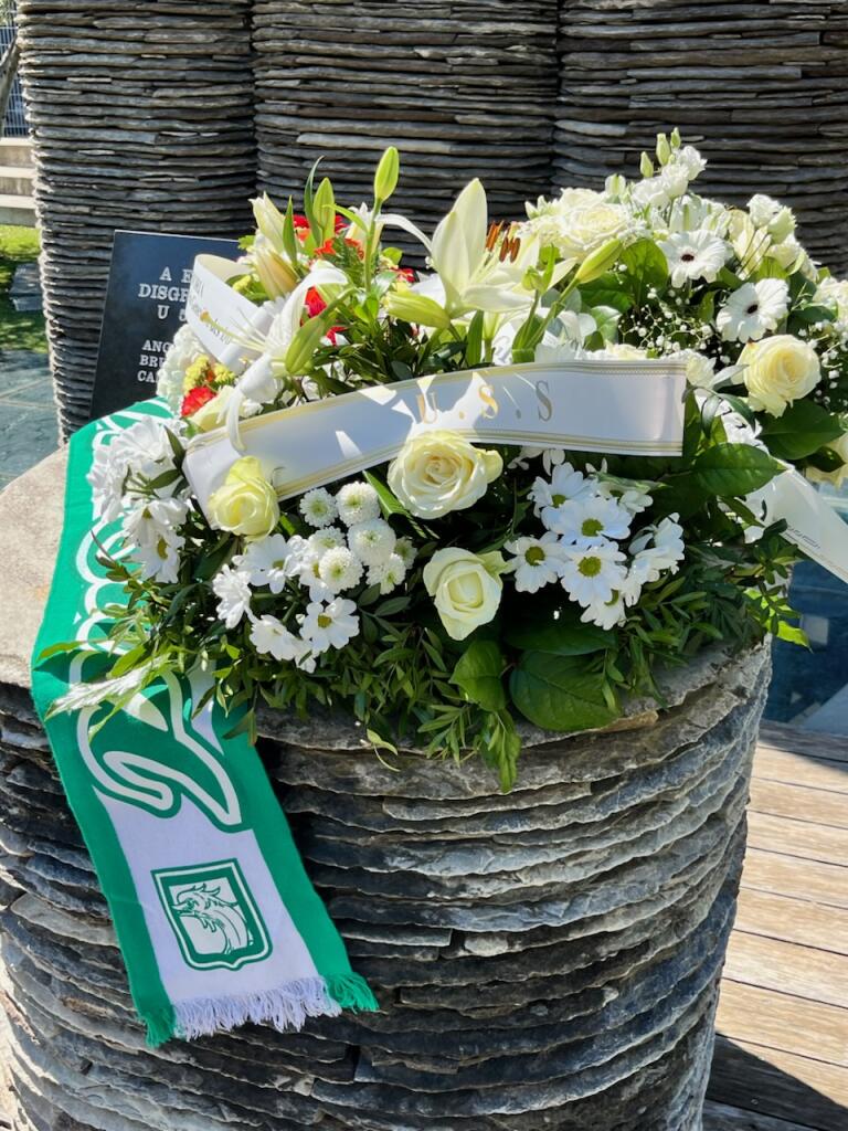 USS_officiel tweet media