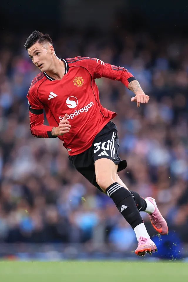 𝕞𝕦𝕓𝕓𝕪 tweet media