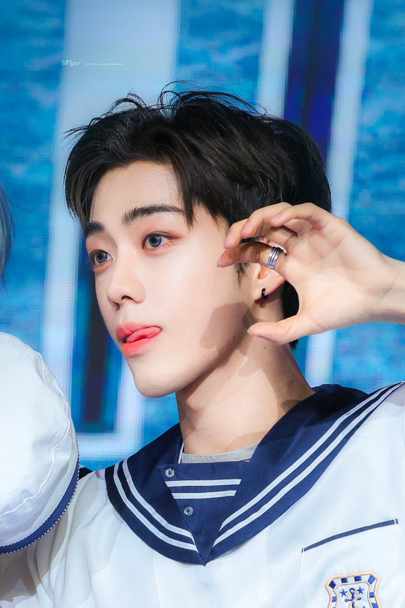 𝙨𝙤𝙛𝙩 𝙨𝙥𝙤𝙩 tweet media