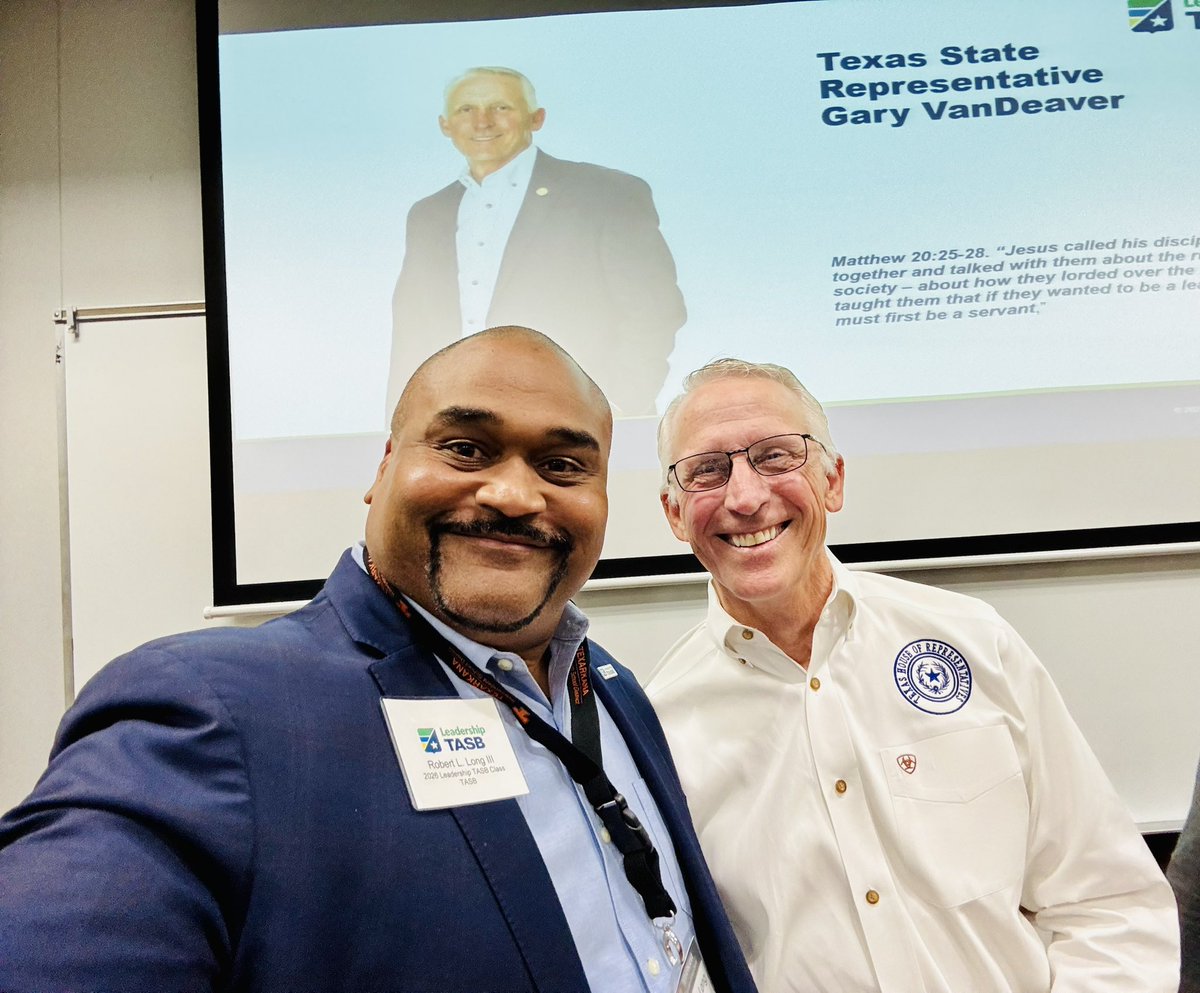 DrRLong3's tweet image. Big thanks to @GaryVanDeaver  for speaking to #LeadershipTASB in Texarkana. @tasb_news 

✔️ Policy matters
✔️ Relationships matter more
✔️ Advocacy is essential

We don’t just lead locally…we influence statewide impact.

#TxEd #PublicEducation #txlege #ourfutureispublic