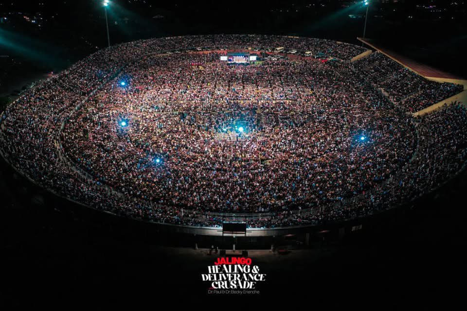therealchurchg1's tweet photo. Dr Pst Paul Enenche and Dr. Mrs Becky Paul Enenche held a mega crusade in Jalingo, Taraba State, and every available space in the stadium was filled with people to the point where there was overflow 

No offering was taken at the crusade as this is the principle of the ministry for every crusade  that is conducted, and there was free medical outreach as well as free welfare distribution. 

A newborn baby was delivered at the crusade ground by the crusade medical team 

This part of the country is plagued with terrorism so prayers for the state and nation were also  offered trusting God for deliverance for the country.