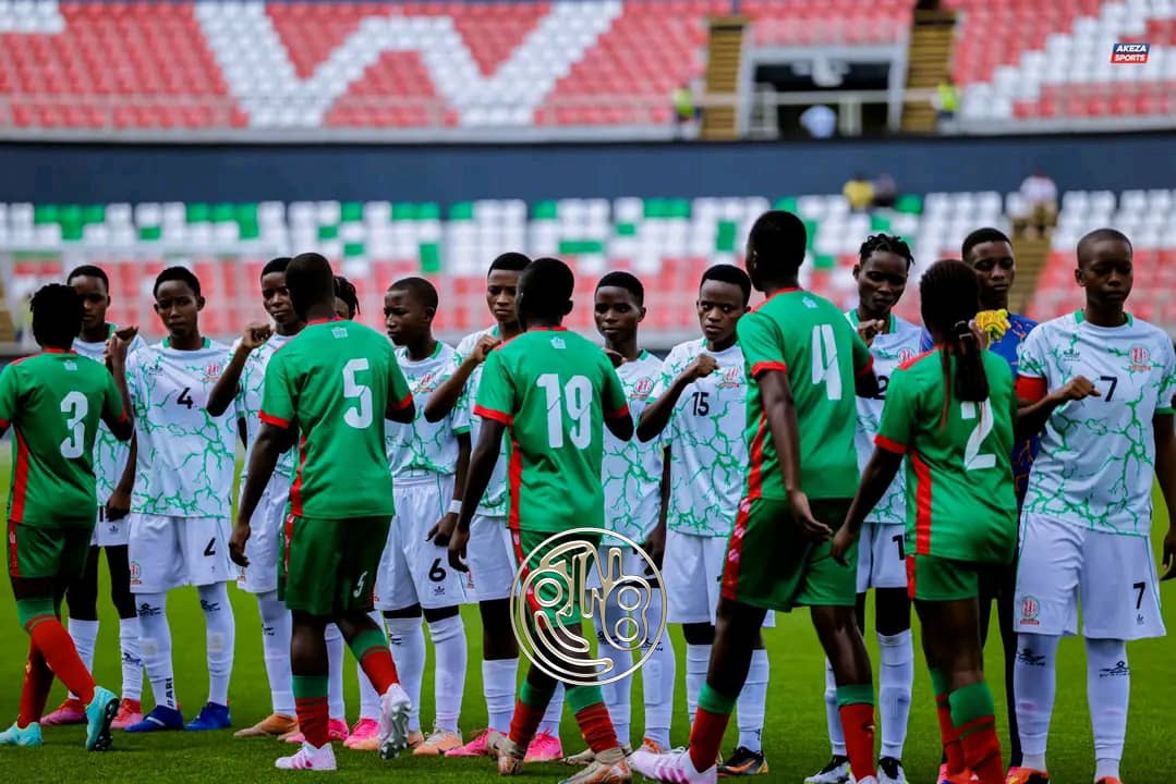 RTNBurundi's tweet image. Les Intamba féminines poursuivent leur parcours

Lors du match retour opposant l’équipe nationale féminine du #Burundi des moins de 17 ans, les Intamba mu Rugamba, à celle du #Malawi, les Burundaises viennent de s'imposer ce samedi 18 avril 2026,  sur le score de 2 buts à 1 au