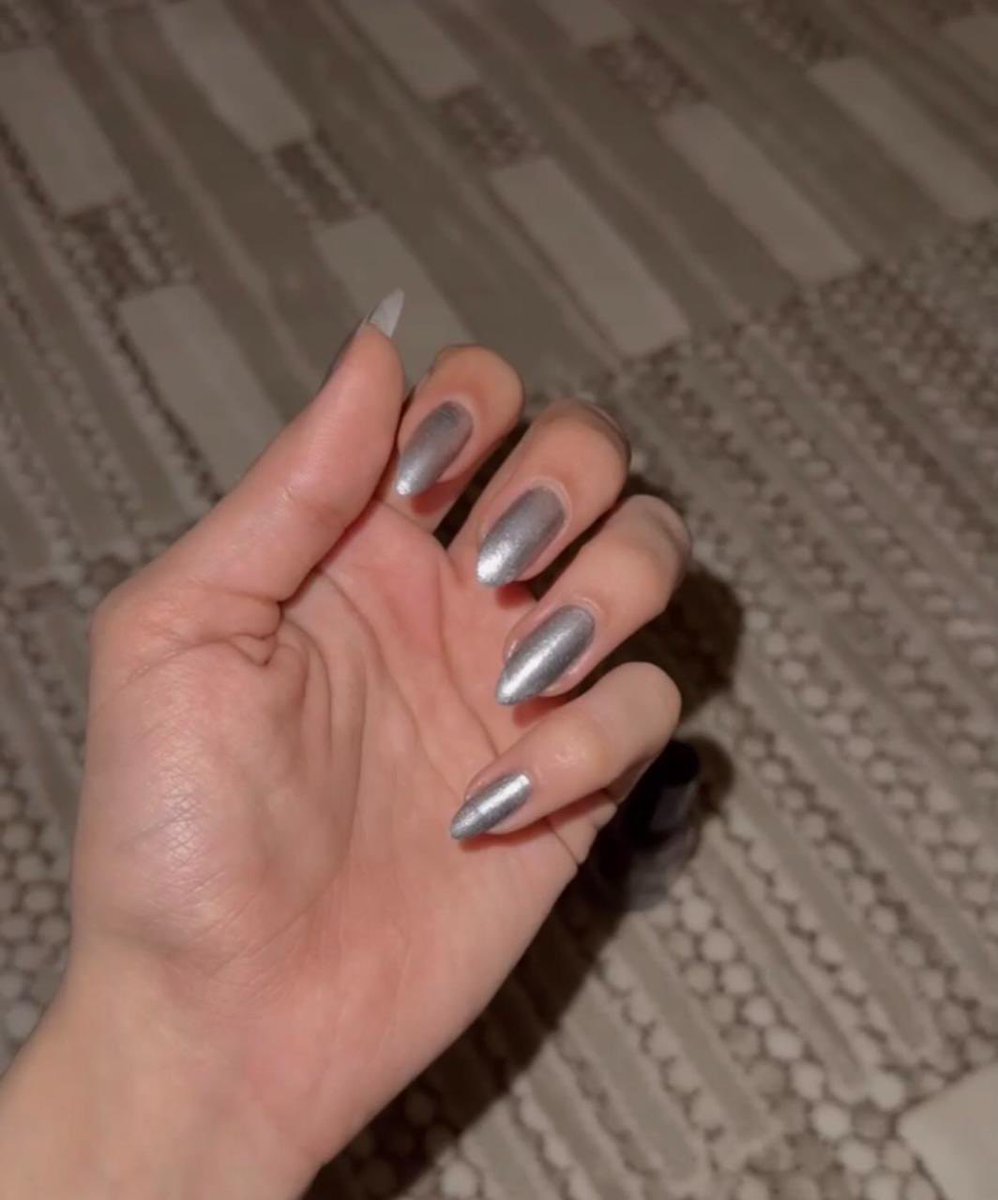 النجلاء tweet media