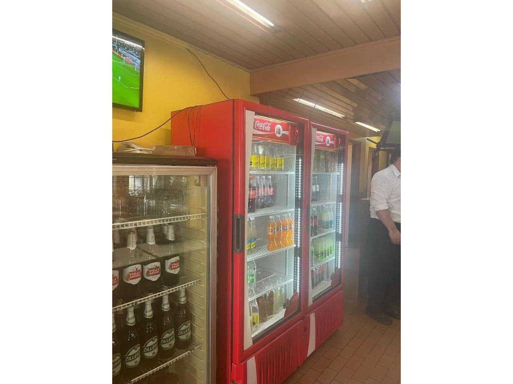 SUSENA INVERSIONES VENDE RESTAURANTE CON TODO EQUIPADO Y CON LA SOCIEDAD AL DÍA. CONSULTE: 094409525-093915444- 094529420