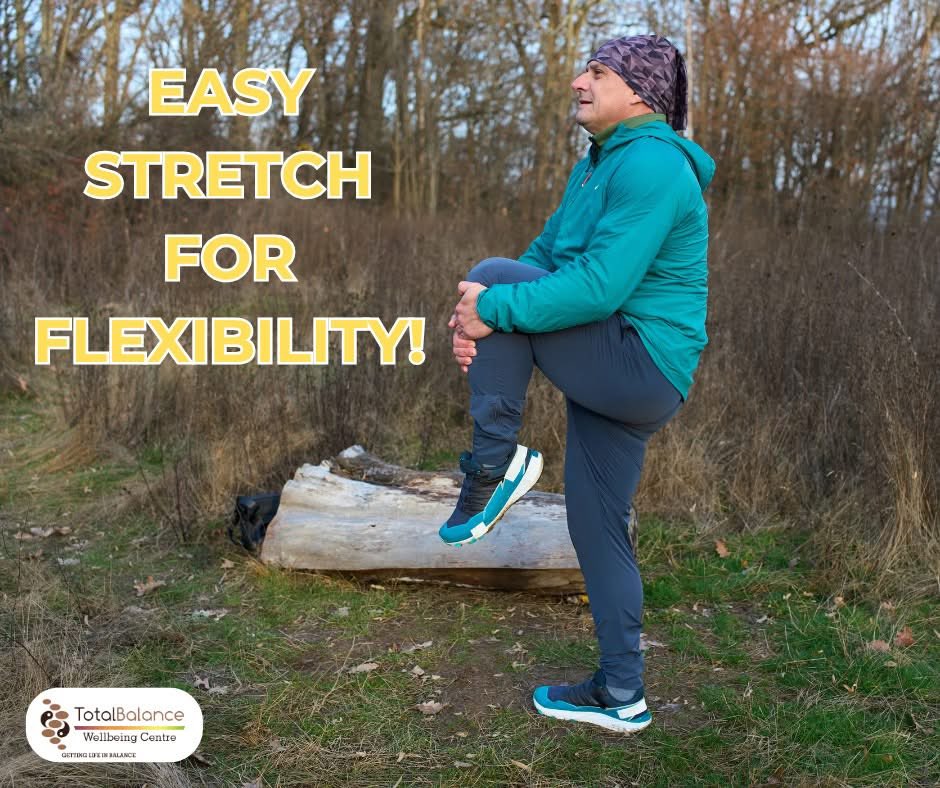 chiro_lowestoft's tweet image. Start your day right with a simple stretch! Try bringing your knee to your chest while lying down. Hold for 20 seconds on each side. It can help loosen up your lower back. What's your favourite stretch to start the day?
#tblowestoft #flexibility #stretchitout #morningroutine