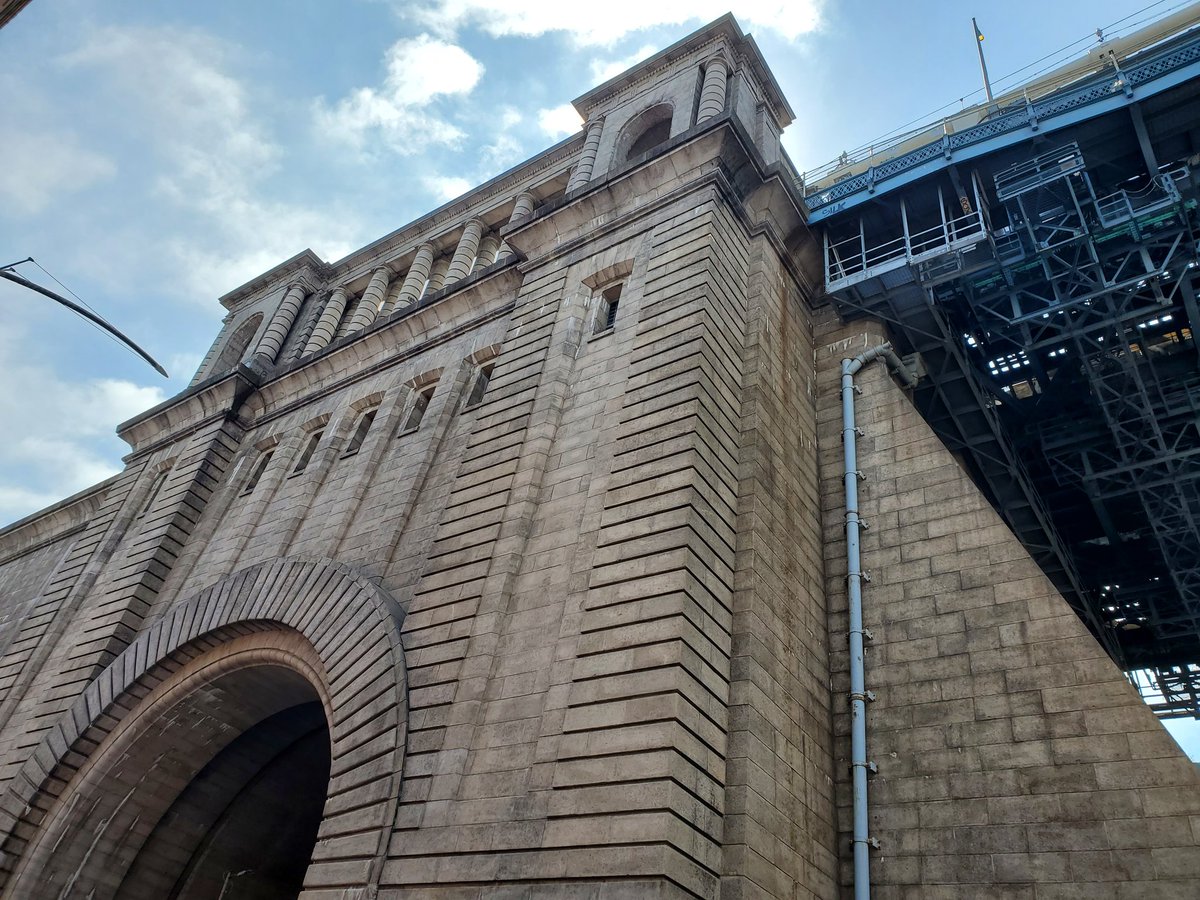 Mr. Cool tweet media