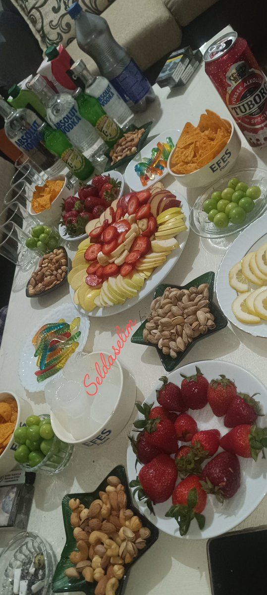 selda selim tweet media