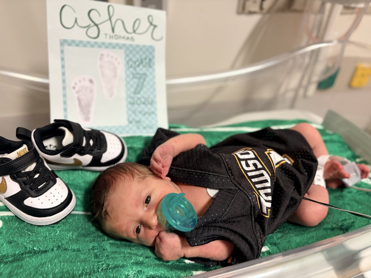 Bee (Britton) Myers tweet media