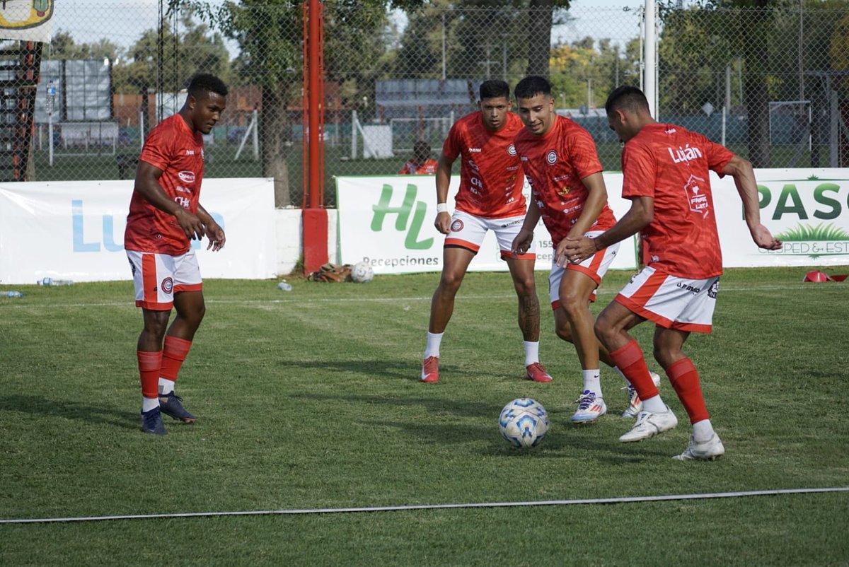 Club Luján tweet media