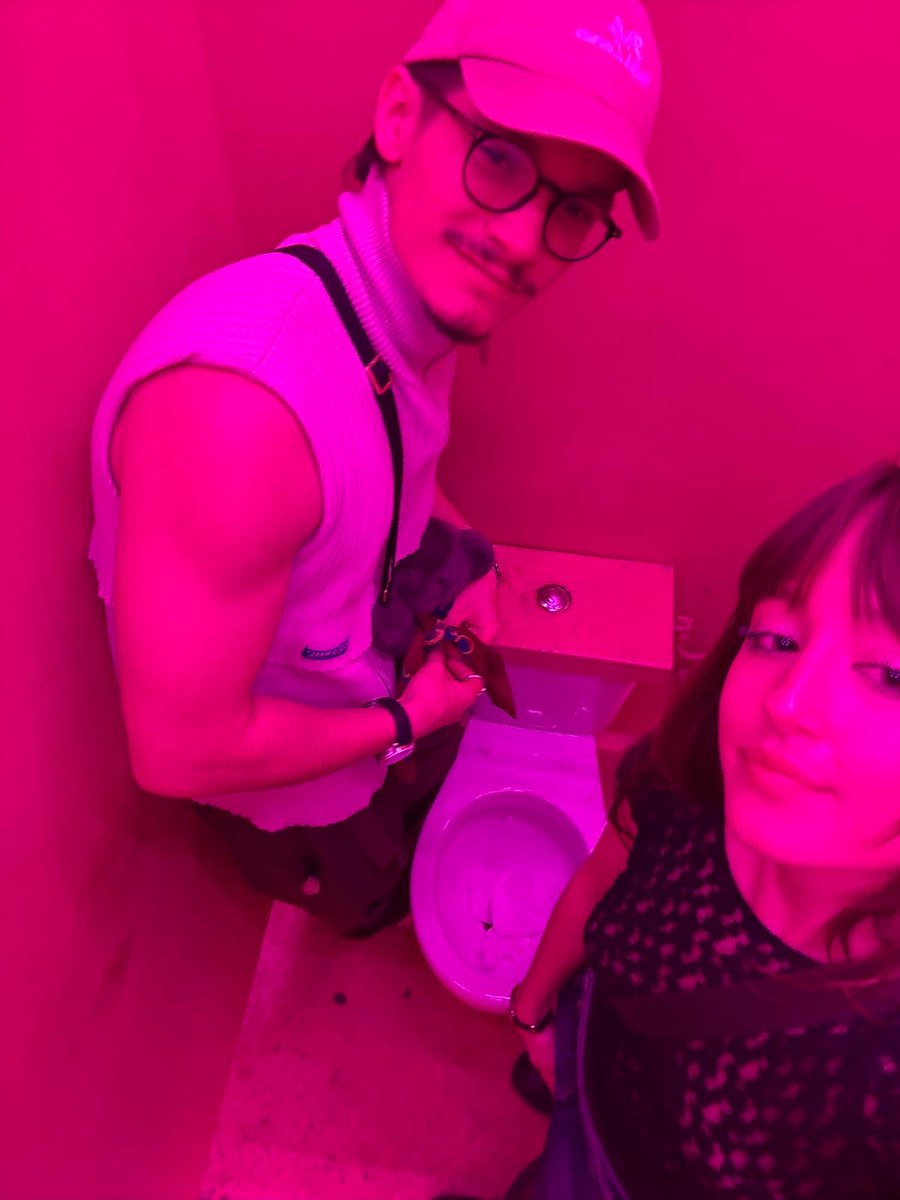 tēchnøkīd 💊 tweet media