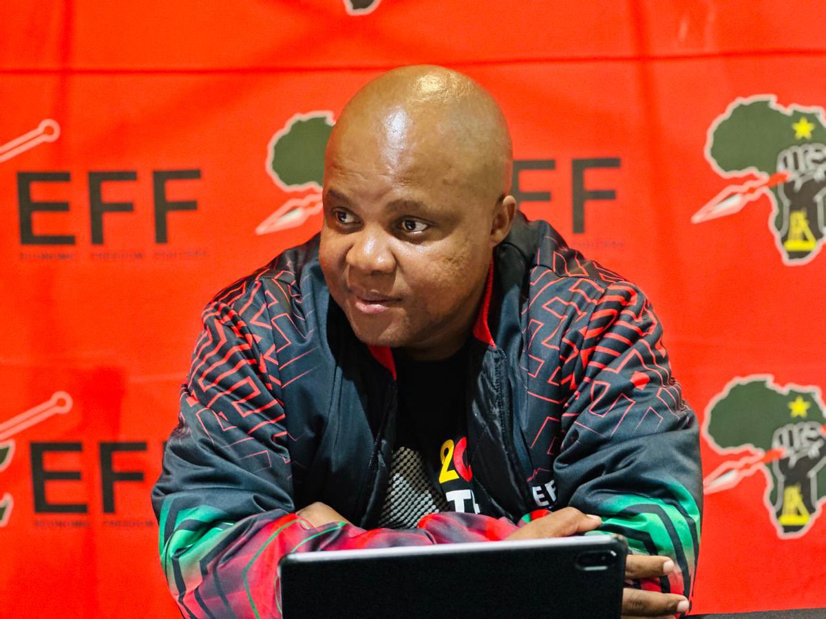EFF_FreeState's tweet photo. ♦️IN PICTURES♦️

EFF Bloemfontein Elections Coordinator, Fighter @M_Ramatlama at Bloemfontein Sub-Regions meeting with Branch Command Teams at Leslie Monnanyane Hall in Rocklands.

#RegisterToVoteEFF In The 2026 Local Government Elections On The Link: https://t.co/tIKGcH1qOE https://t.co/EPjgrFhhEZ