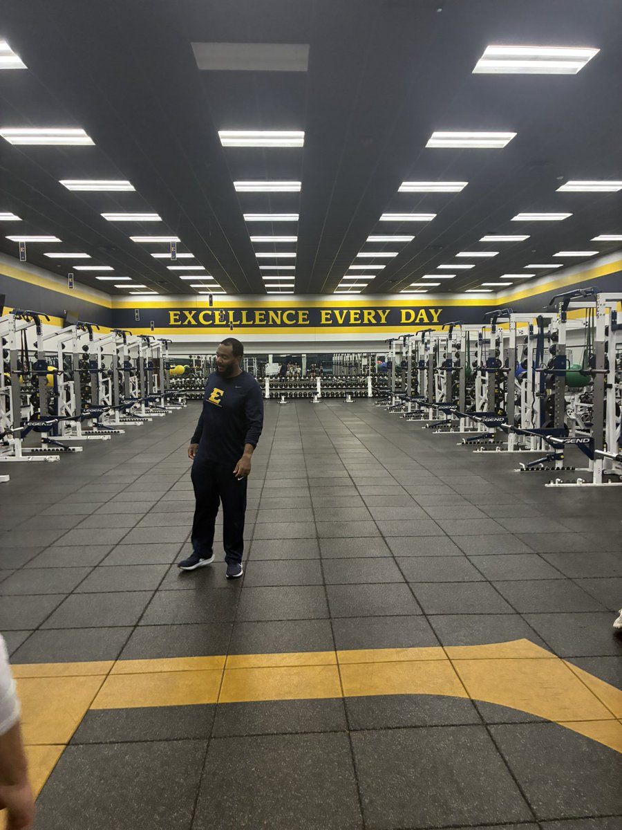 JD_Donaldson7's tweet photo. Enjoyed my visit to @ETSUFootball today. Thank you @CoachCamArnold for inviting me and all the coaches for the hospitality. Can’t wait to come back. 
@RobbyDonaldson @Football_BCS @Coach_NPosey @ShaedonMeadors @CoachKerryon @Coach_Colant15 @CSmithScout @johnvarlas https://t.co/PPMUiBm9Kv