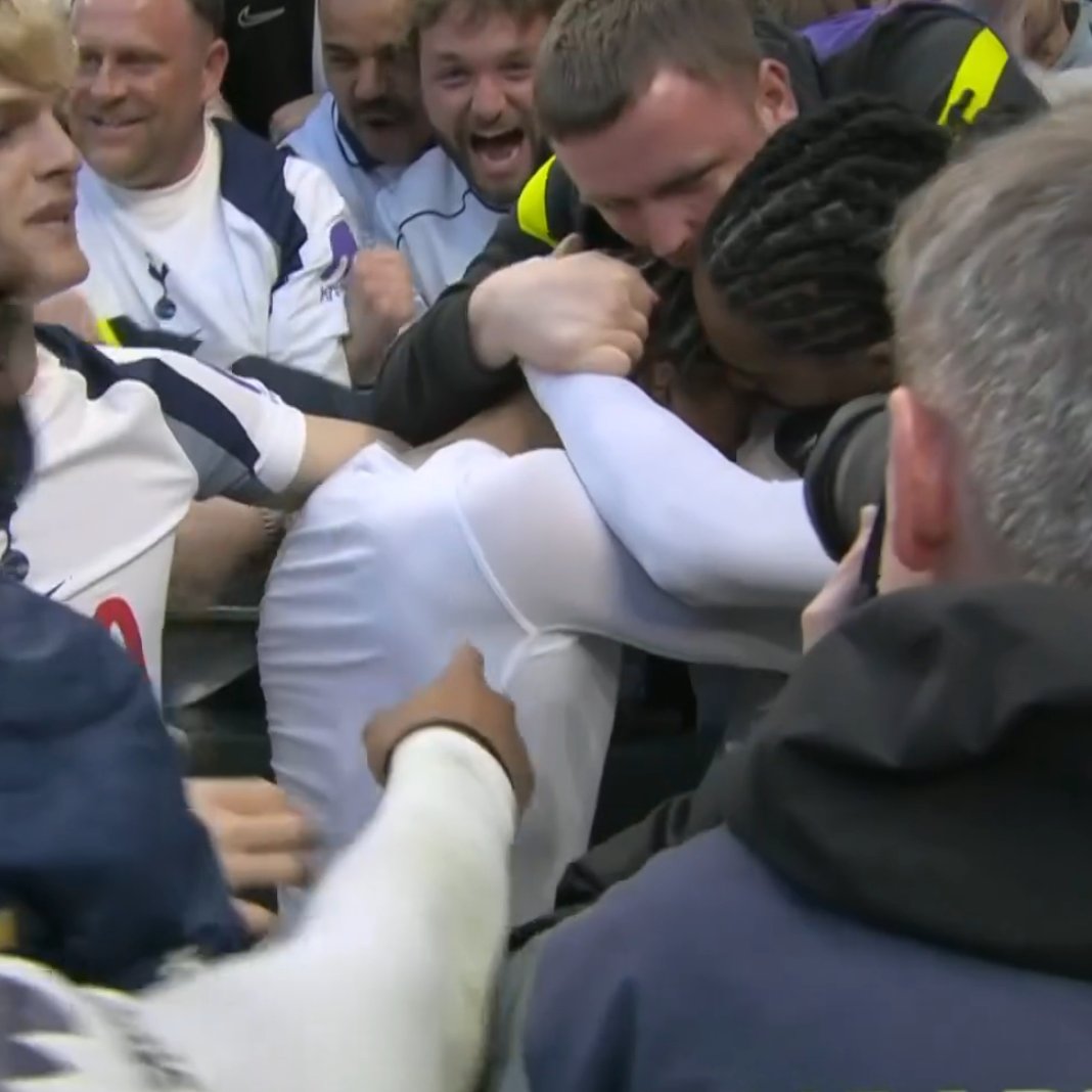 The Touchline | 𝐓 tweet media