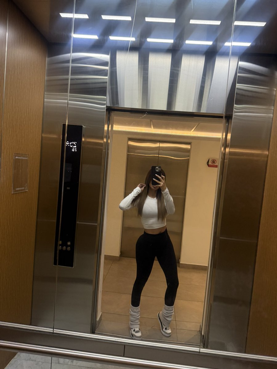Mia Rizzo tweet media