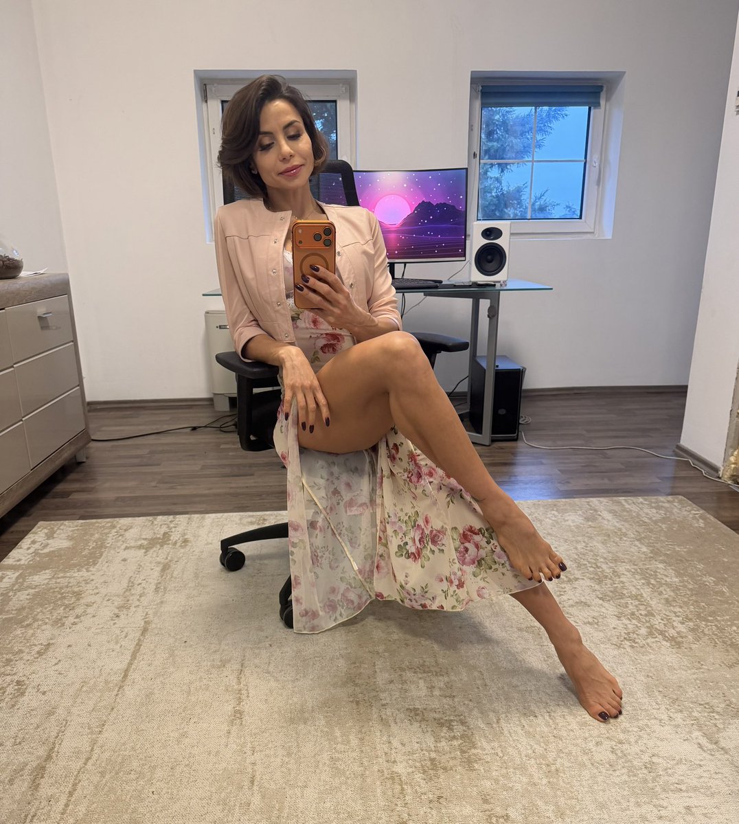 Paula Kaii tweet media