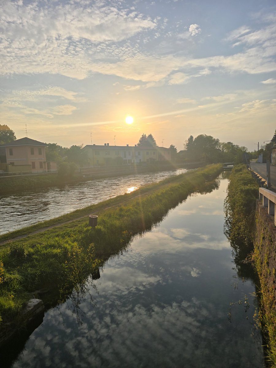 IL SOMMO TWINTERISTA (∑) XTERISTA ⭐️⭐️ tweet media