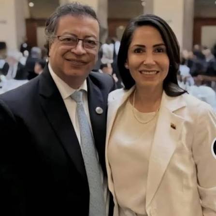 El Libertador 🇪🇨 tweet media