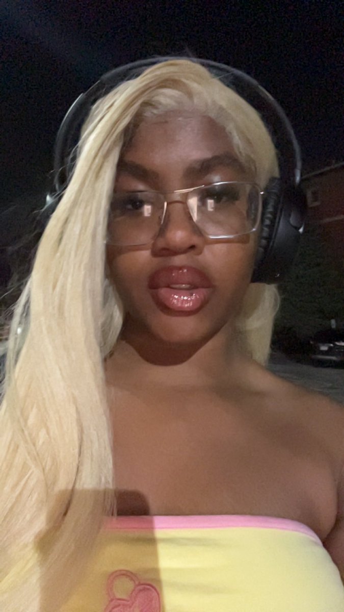nyla tweet media
