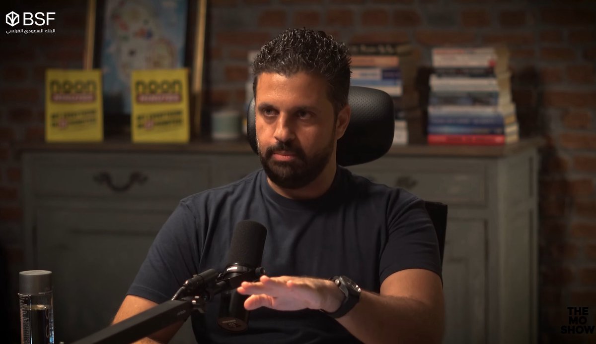 عمرو tweet media