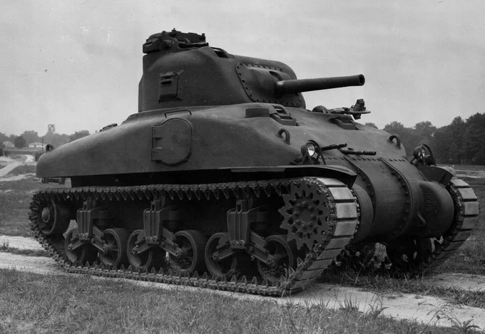 Tank_Archives's tweet image. Development of the successor to the Medium Tank M3 began #OTD in 1941, shortly after it entered into production. The resulting tank was called Medium Tank T6, which evolved into the Medium Tank M4, the legendary General Sherman. #tanks #history #WW2 #WWII