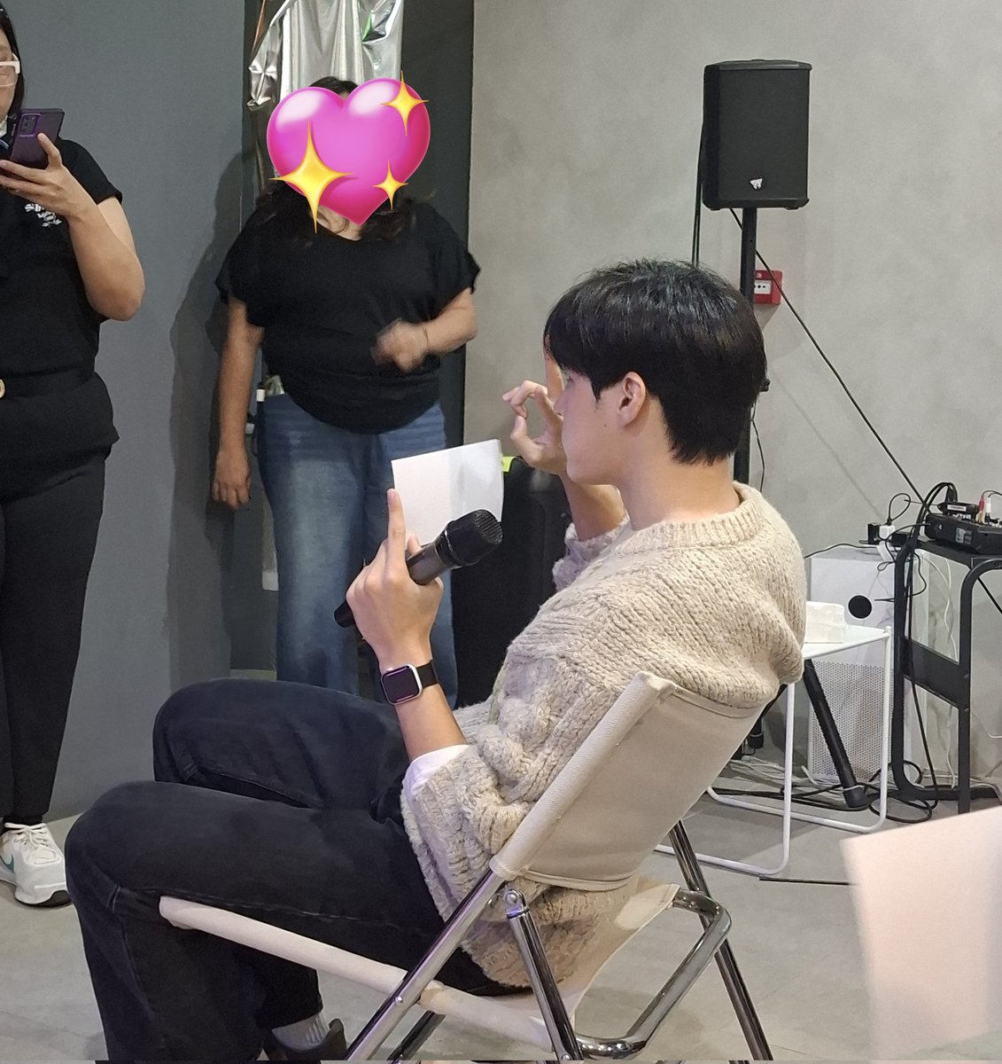 하고싶은 말이 정말정말 많지만..오늘 진짜 시작부터 끝까지 완벽했어 고마워 행복해졌어ㅠㅠㅠㅠ 💜 고생했어 우리태후니! 낼도 힘내서 즐겁게 무대하렴🫳

#TAEHOON #방태훈 #다니엘photo
#HeartsInBloom <a href="/BTH_official_/">방태훈(BANG TAE HOON)</a>