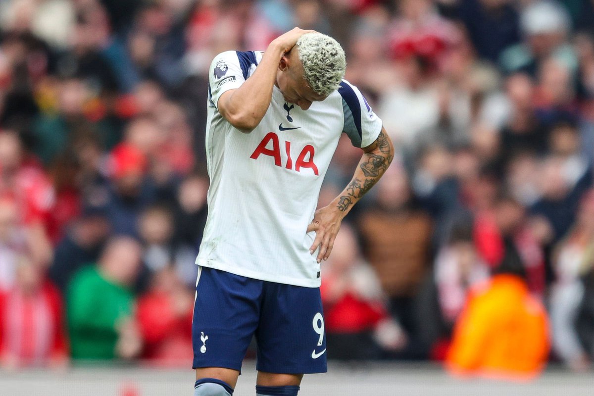 عمرو tweet media