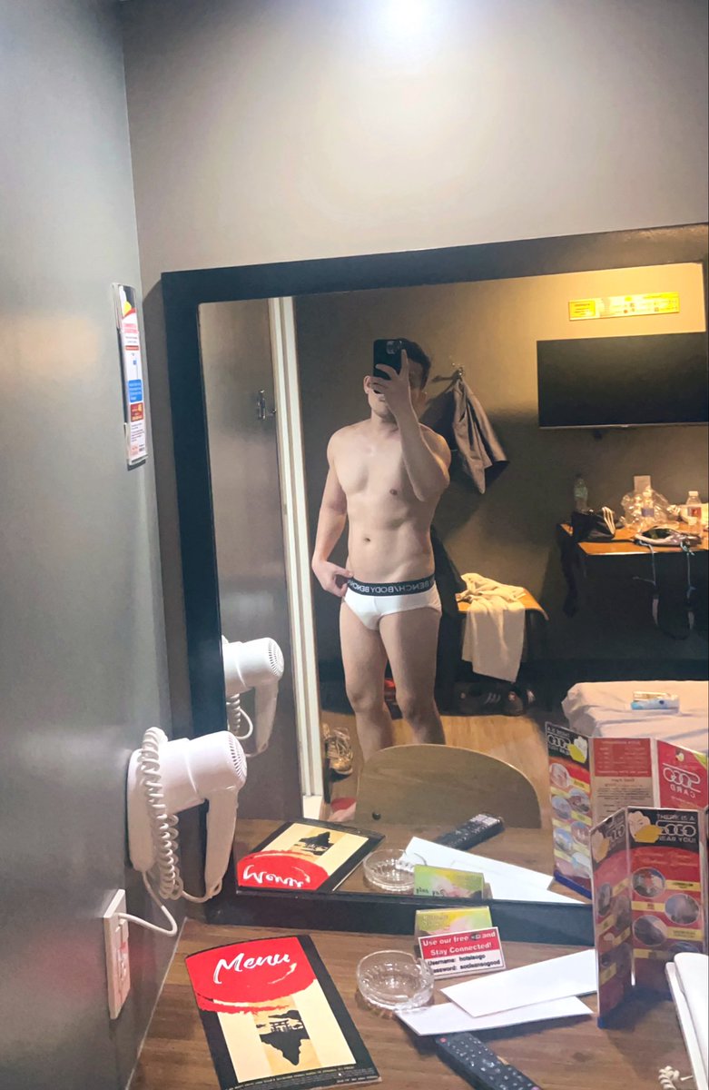 sweatyjock tweet media