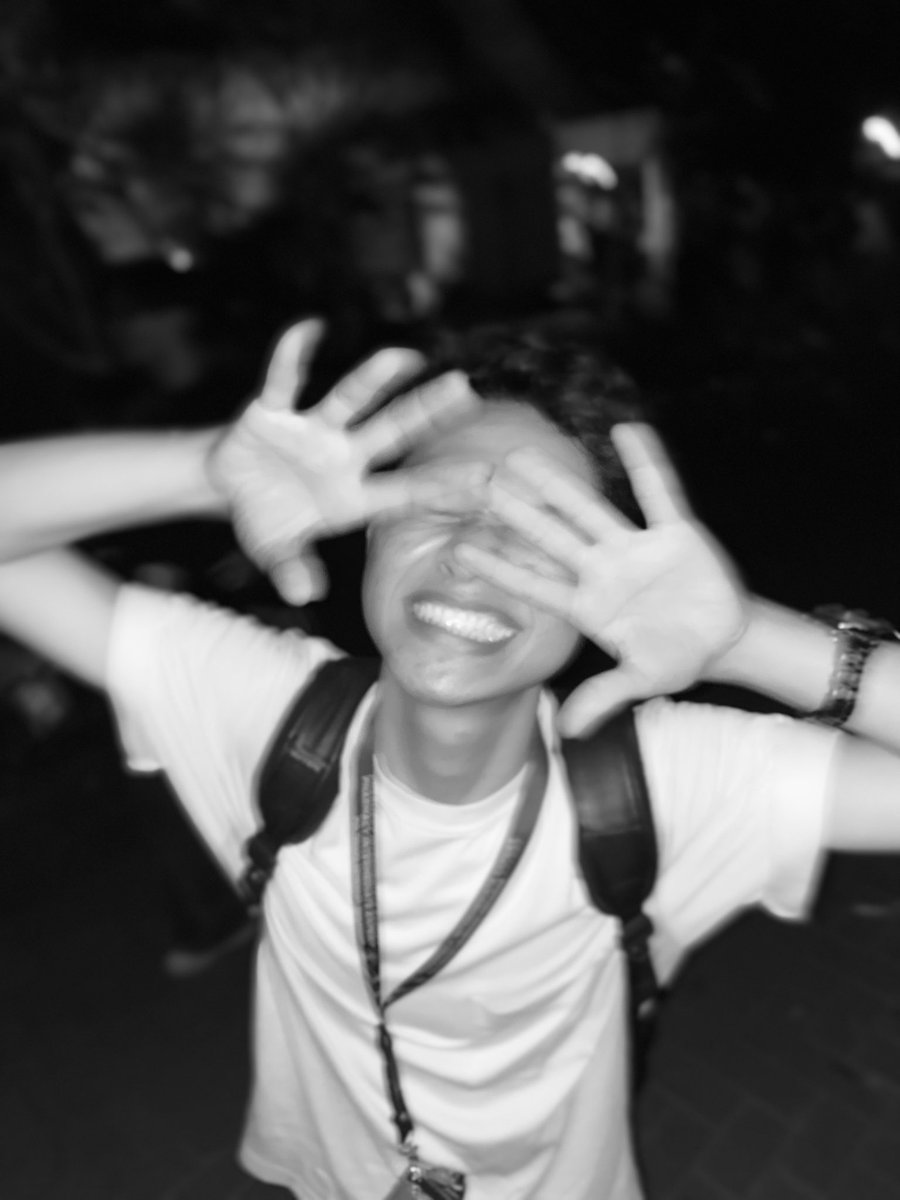 Sltspx_'s tweet photo. eumm….late post : tahun baruan di gwk https://t.co/iwh1yKMHFK