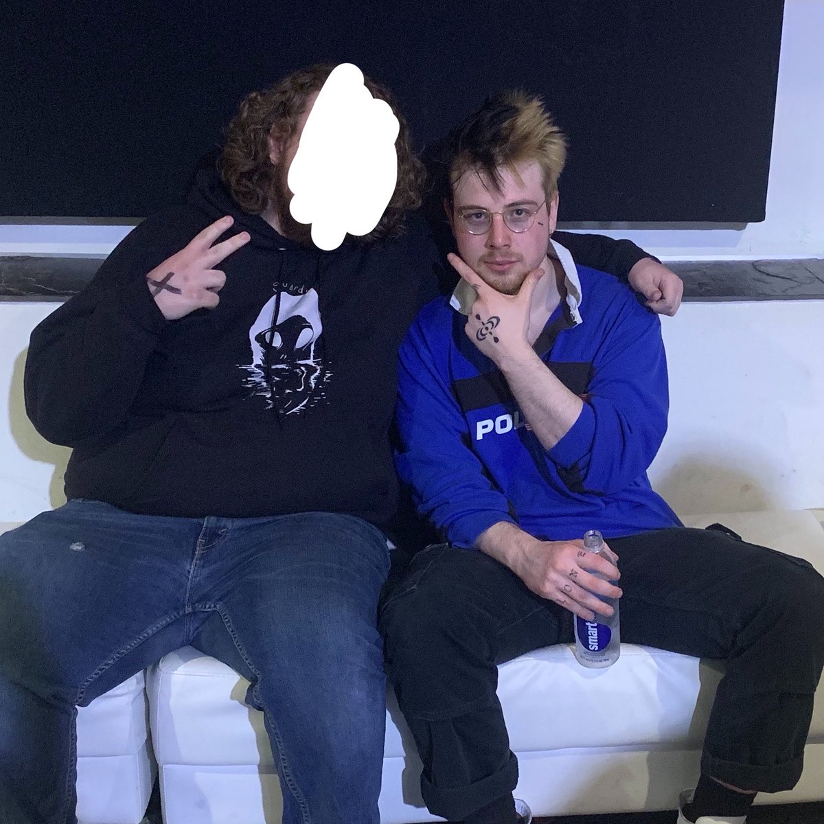Bashtarded's tweet photo. @SeiShinBushi @malpresent Holy fuck man I cannot believe my favorite fish is aware of this song. Met this dude at a local show years ago. https://t.co/pMEOyg64bY