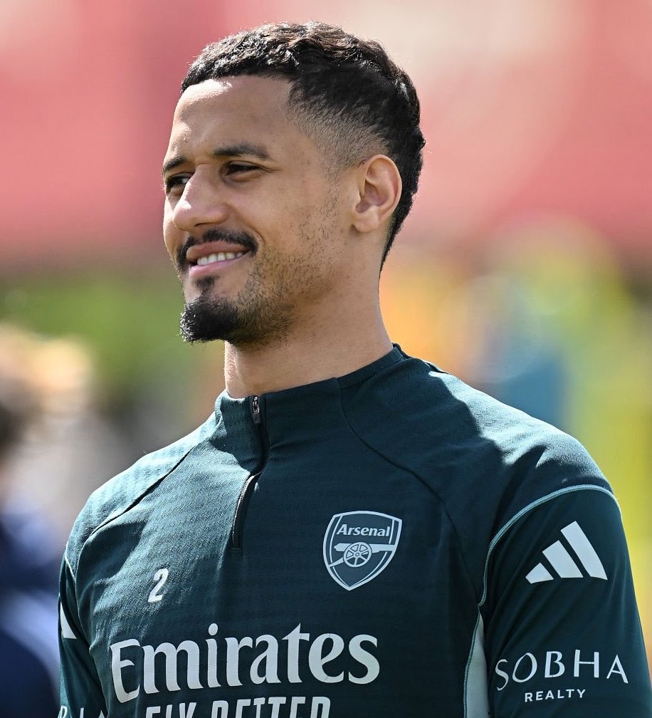 ArsenalBuzzCom's tweet image. 📸| Wilo 👊 #afc