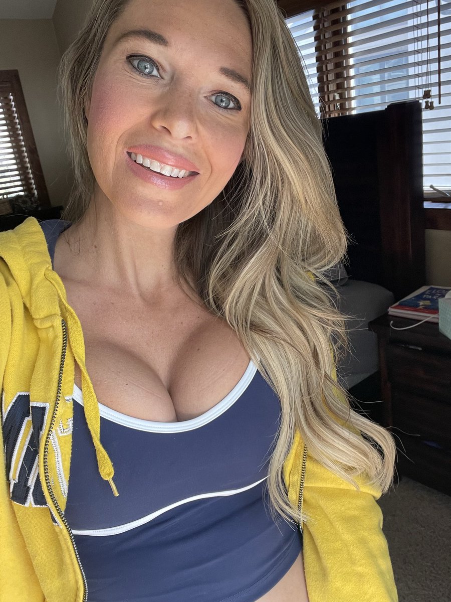 〽️ichelle 🌹 tweet media